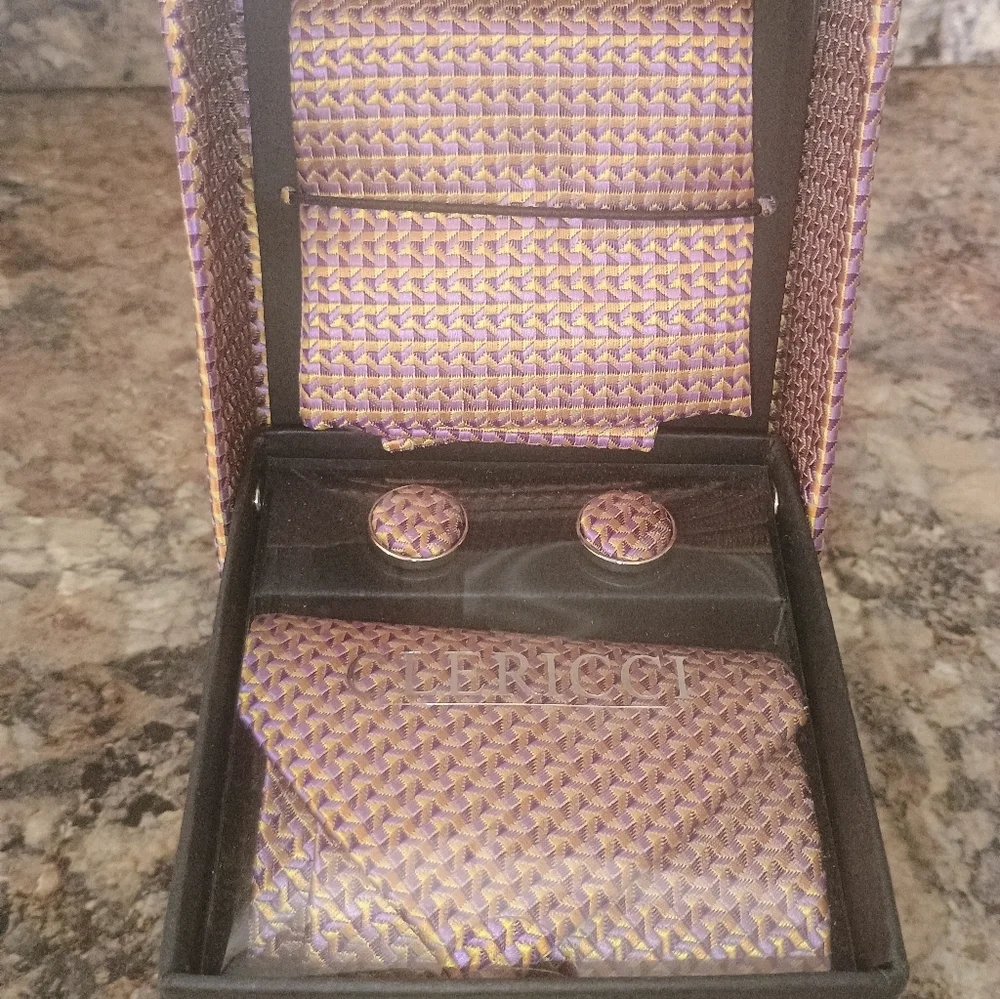 CLERICCI MENS GIFT SET TIE HANKIE & CUFF LINK DESIGNER BOX.